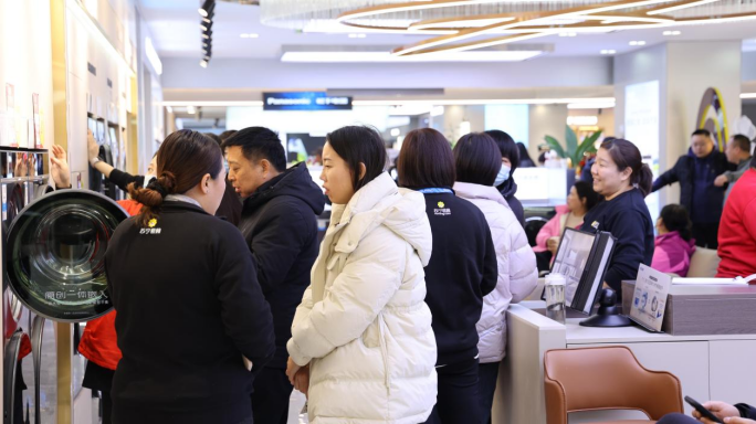苏宁易购以旧换新助力盈利超5亿-第1张图片-欧意下载